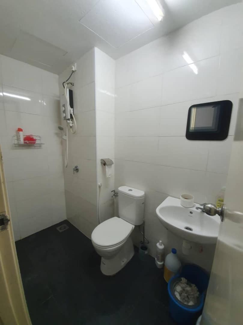 Vista Alam Serviced Apartment Near Idcc Sacc Pkns Uitm Msu Avisena Shah Alam Eksteriør billede