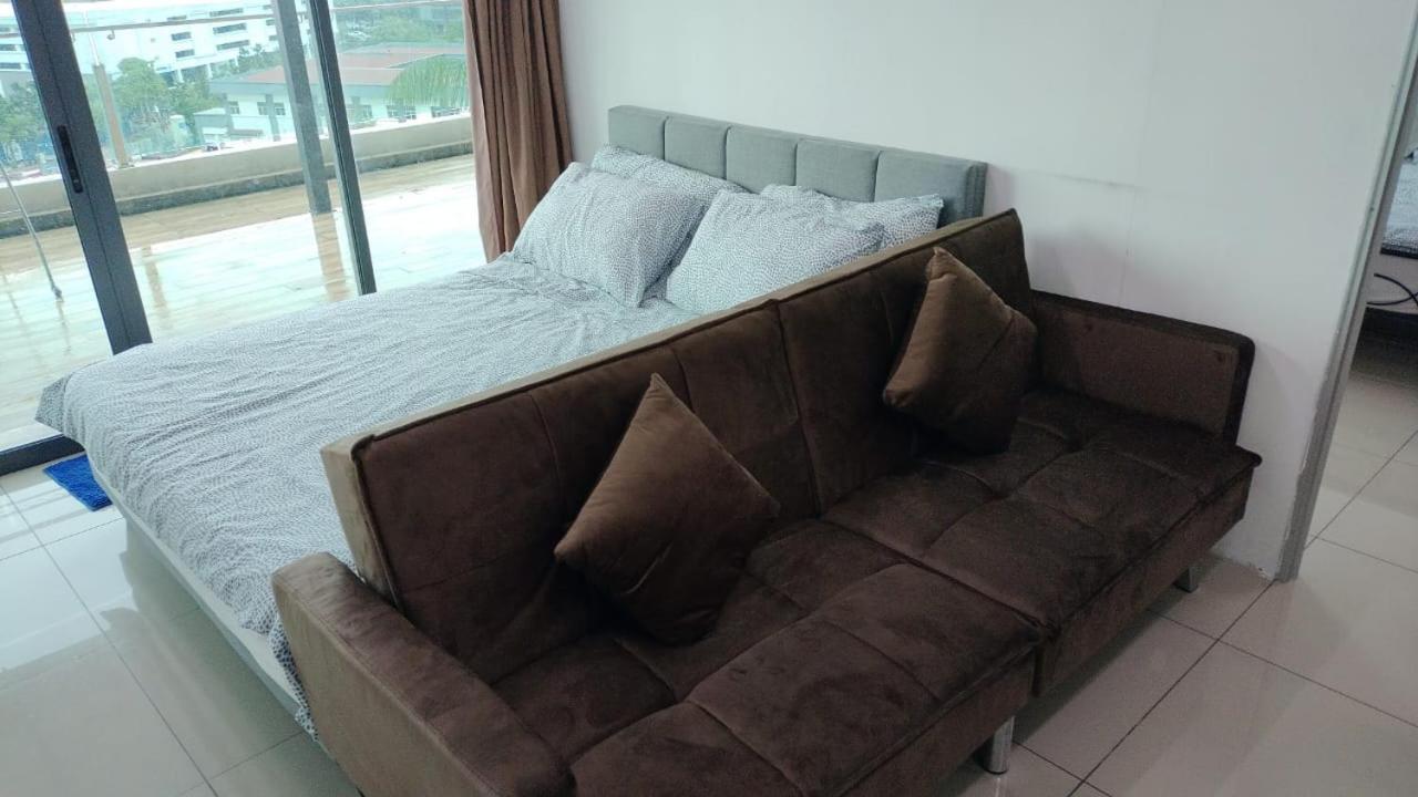 Vista Alam Serviced Apartment Near Idcc Sacc Pkns Uitm Msu Avisena Shah Alam Eksteriør billede